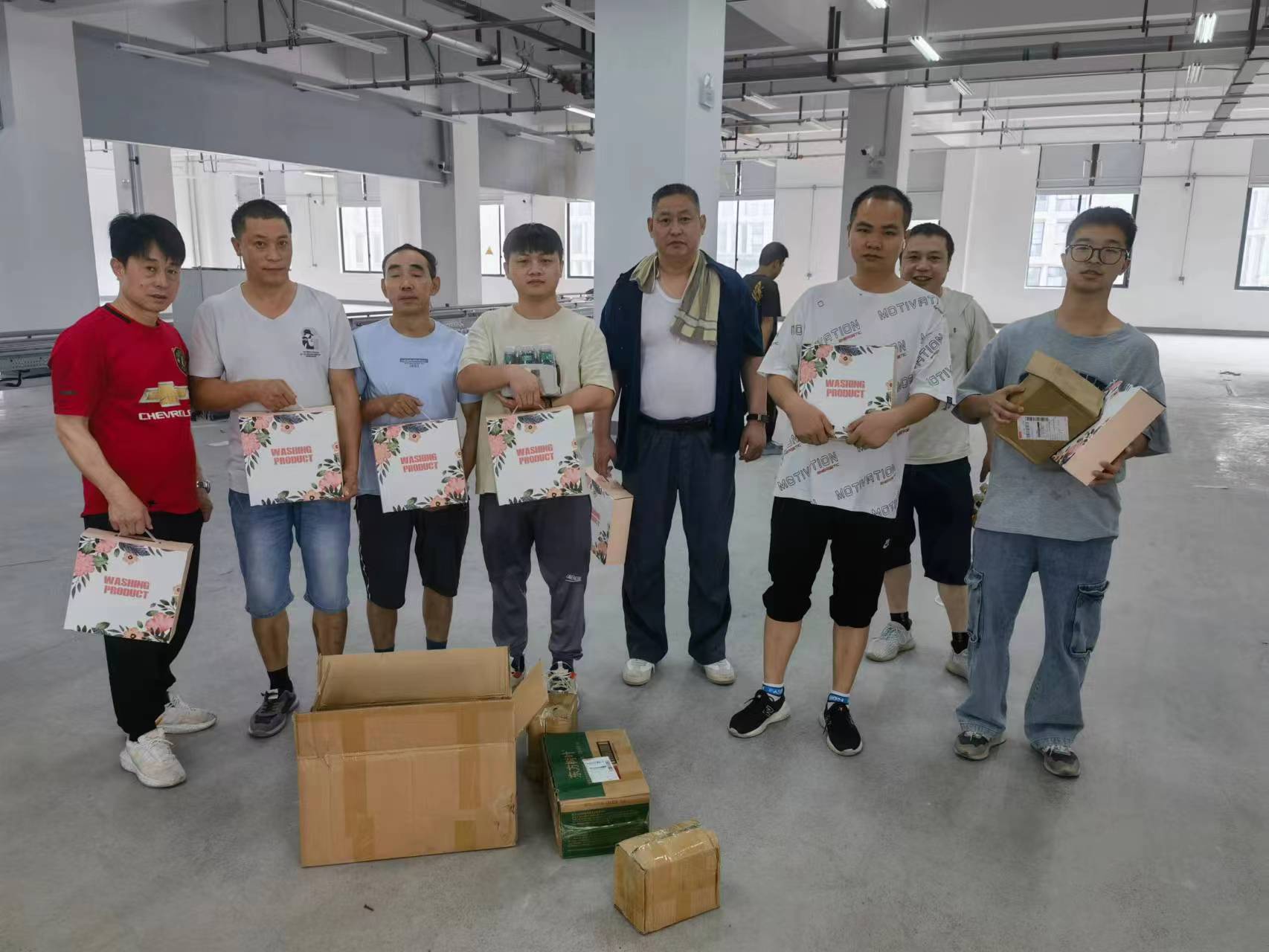 1690169102280053.jpg 1120c58b6ac418d4840ff1e1e26864d.jpg