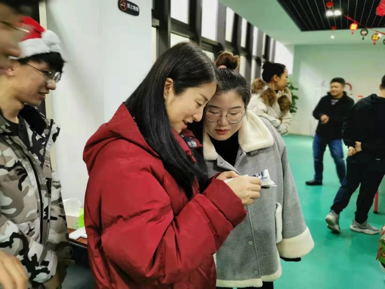 圣誕主題生日趴 | 濃情暖意平安夜，誕愿有你共前行