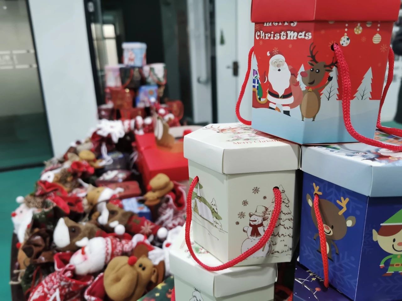 圣誕主題生日趴 | 濃情暖意平安夜，誕愿有你共前行