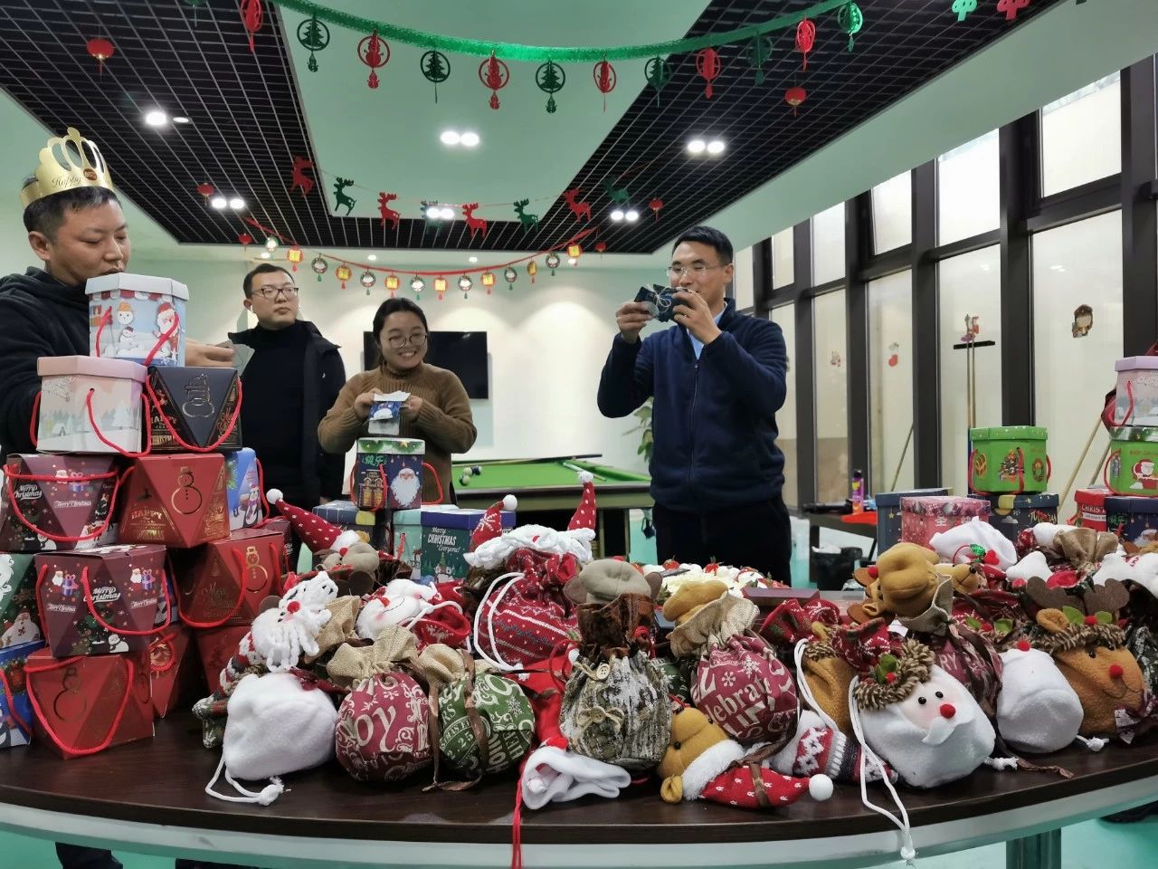 圣誕主題生日趴 | 濃情暖意平安夜，誕愿有你共前行